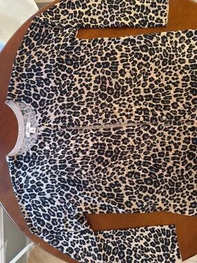 CROFT AND BARROW LONG SLEEVE BUTTON UP SWEATER-CHEETAH- SIZE XL